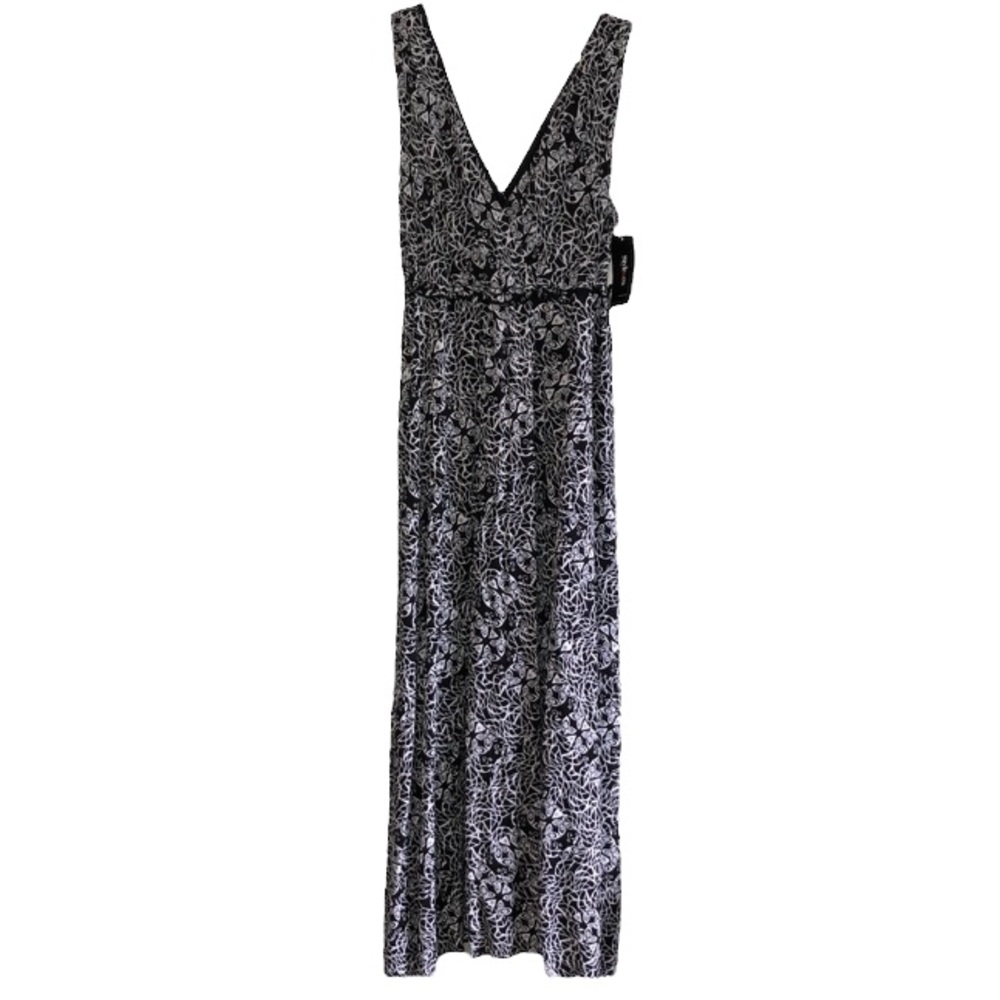 Style & Co || NWT || Black & White Long Maxi Dress